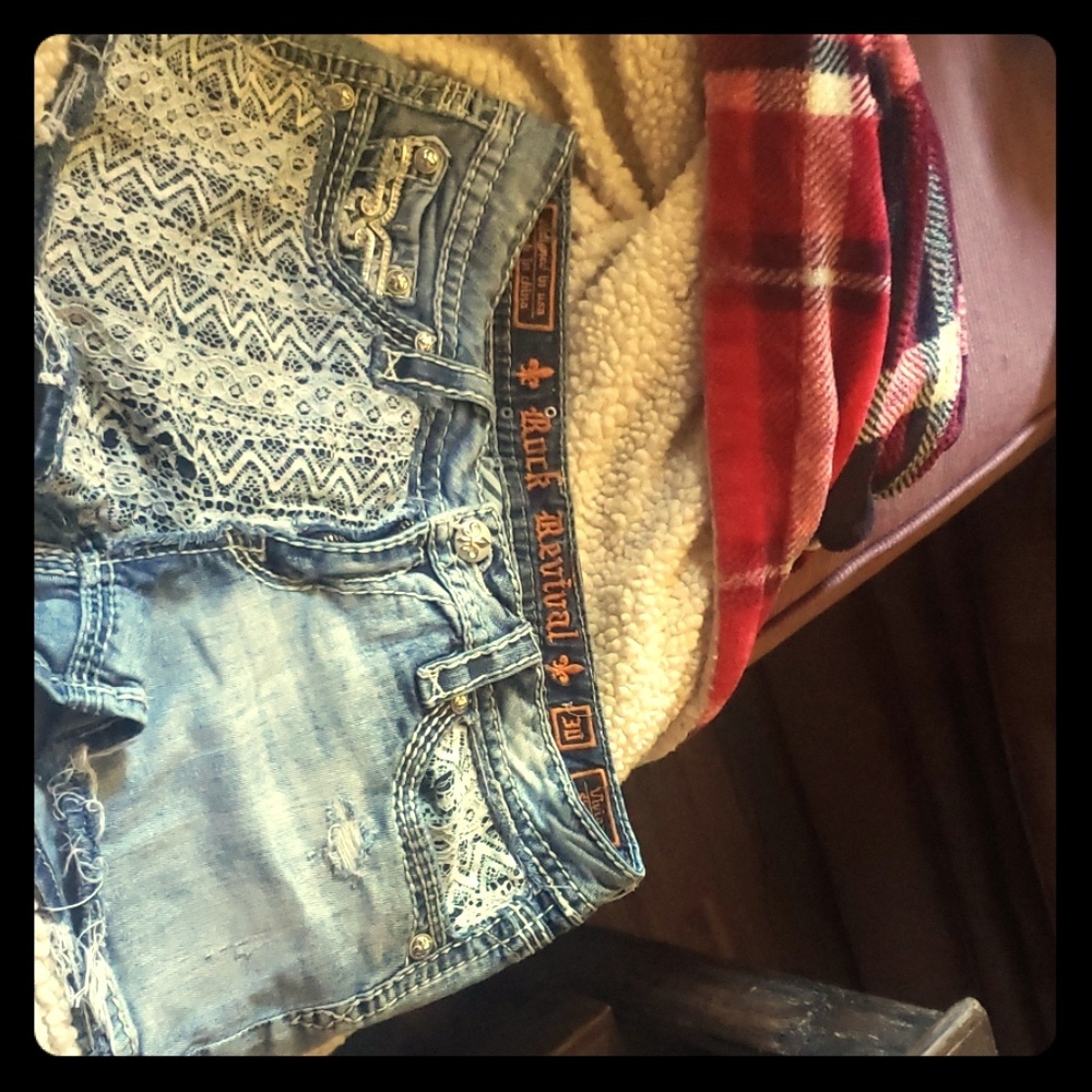 Rock revival 'vivian' shorts size 30
